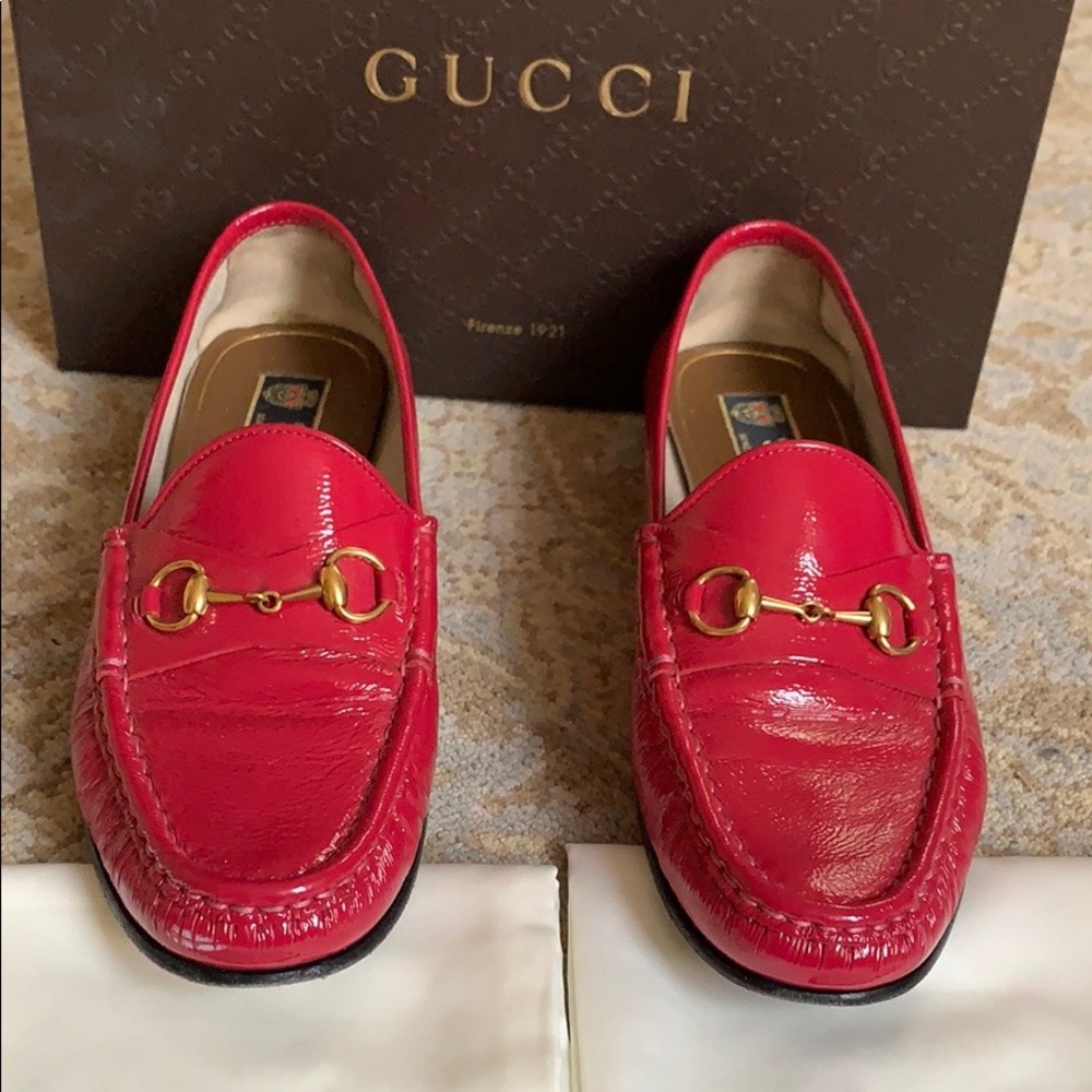 Gucci Horsebit Hot Pink Patent Leather Loafers